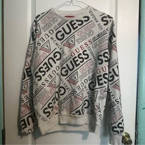 🎀GUESS Graphic Print Sweatshirt in Black, White, and Red
